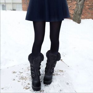 Khombu Black leather waterproof winter boots *SIZE: 6‎